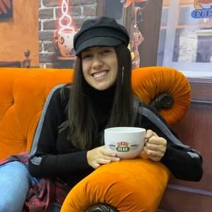 Meet your Posher, Rebekah